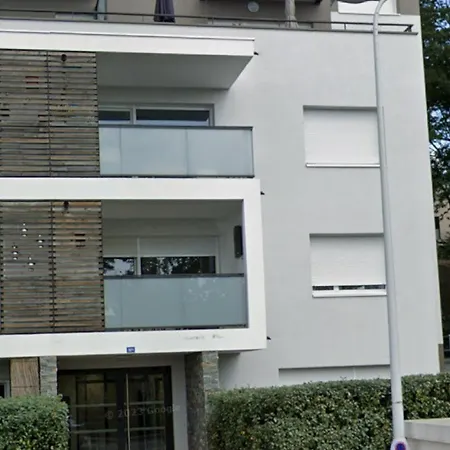 Διαμέρισμα Leman Ciel Avec Parking Prive Gratuit *